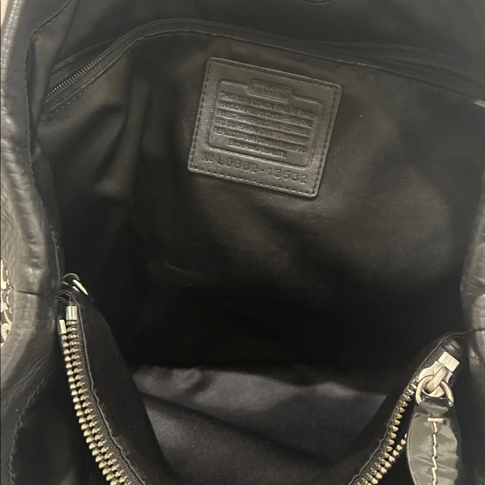 Coach Penelope Op Art Signature Bag - Picture 11 of 15